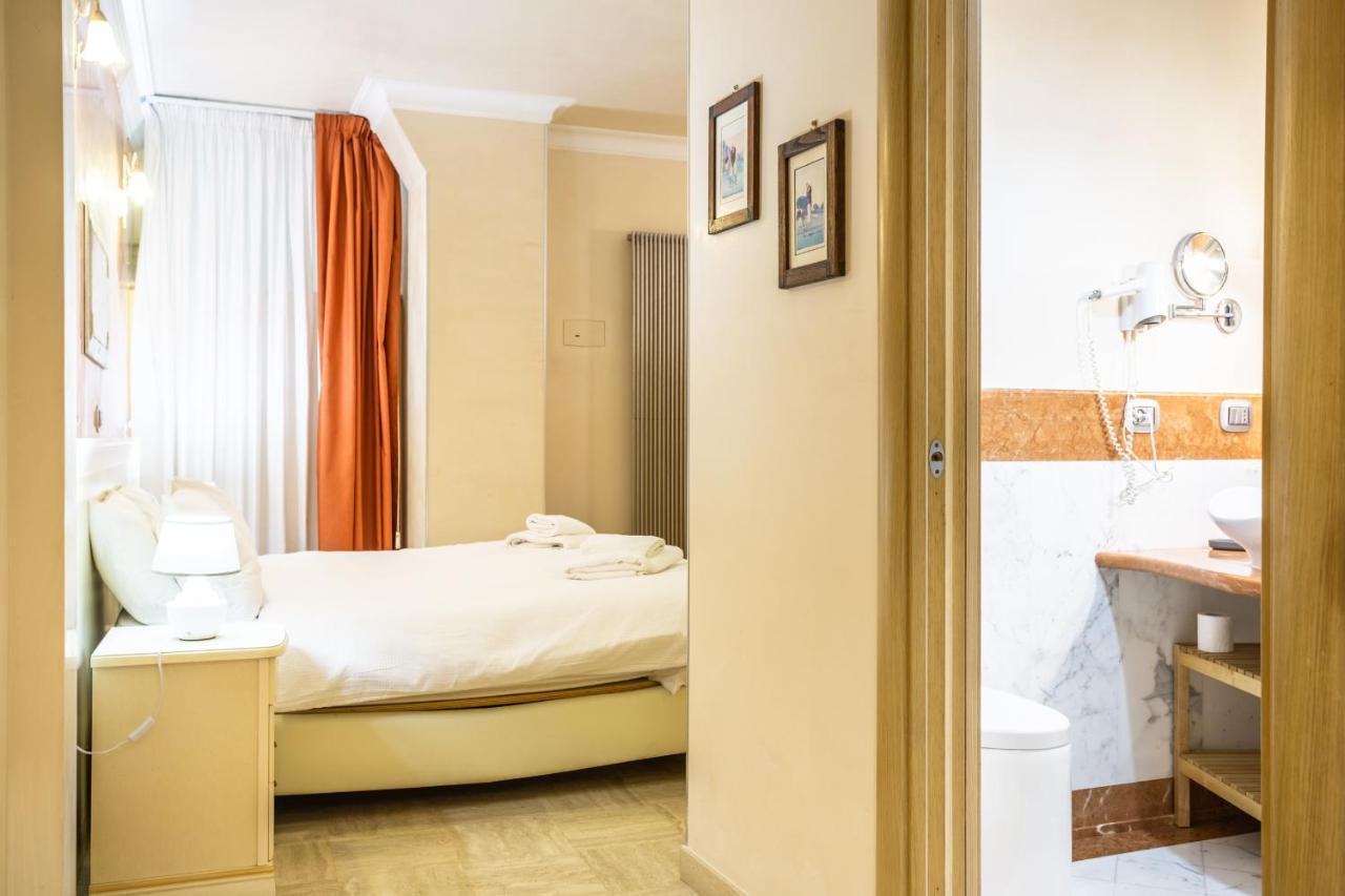 Luxury Inn Opera Roma Ngoại thất bức ảnh