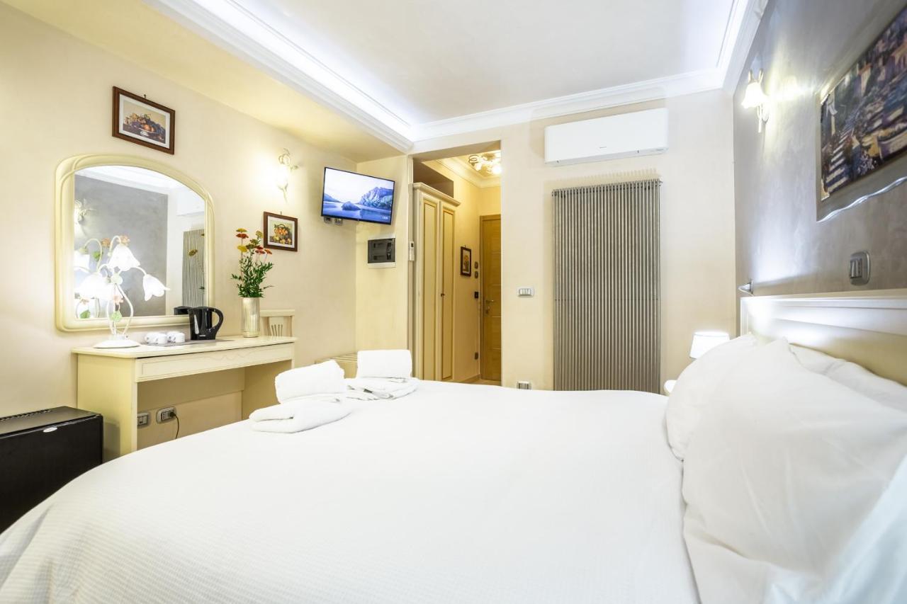 Luxury Inn Opera Roma Ngoại thất bức ảnh
